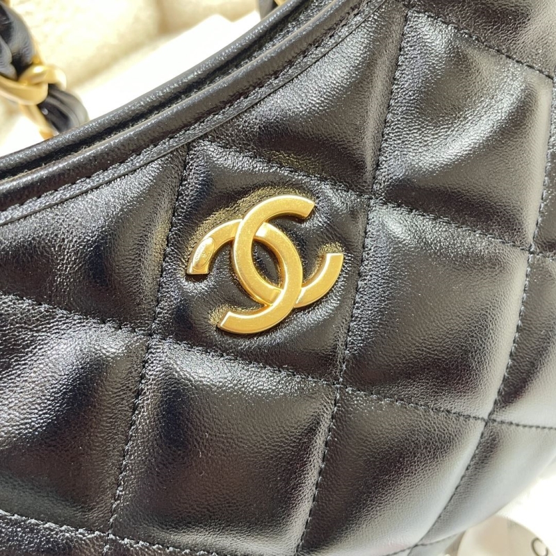 Ch**el hobo bags